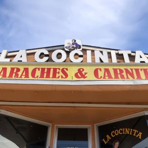 La Cocinita Restaurante Familiar